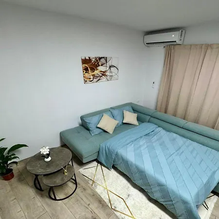 Bright In The Heart Of Apartment *